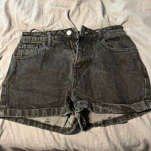 These shorts don’t fit anymore as I have put on some weight since I bought them